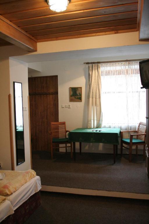 Penzion Novopacke Sklepy Нова-Пака Номер фото